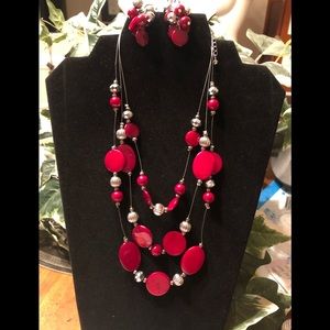 Red Bead Cluster Necklace Set